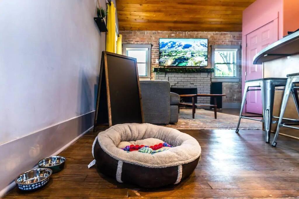 2Br Home W Parking Downtown Charm In Full Bloom! ทูซอน ภายนอก รูปภาพ